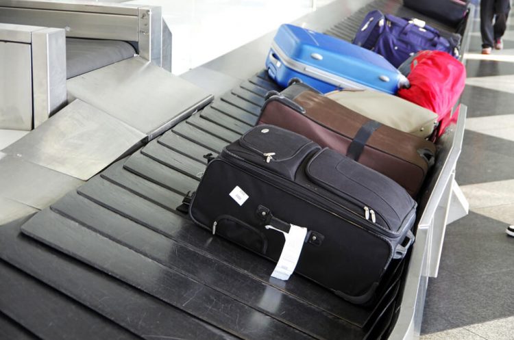 Saiba o que fazer em caso de extravio de bagagem