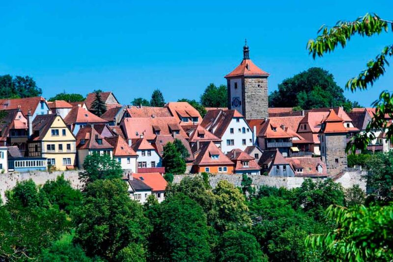 Rothenburg ob der Tauber: explore a cidade da Rota Romântica