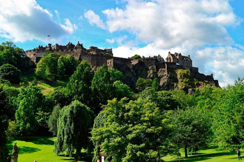 Castelo de Edimburgo: conheça a atração mais famosa da Escócia