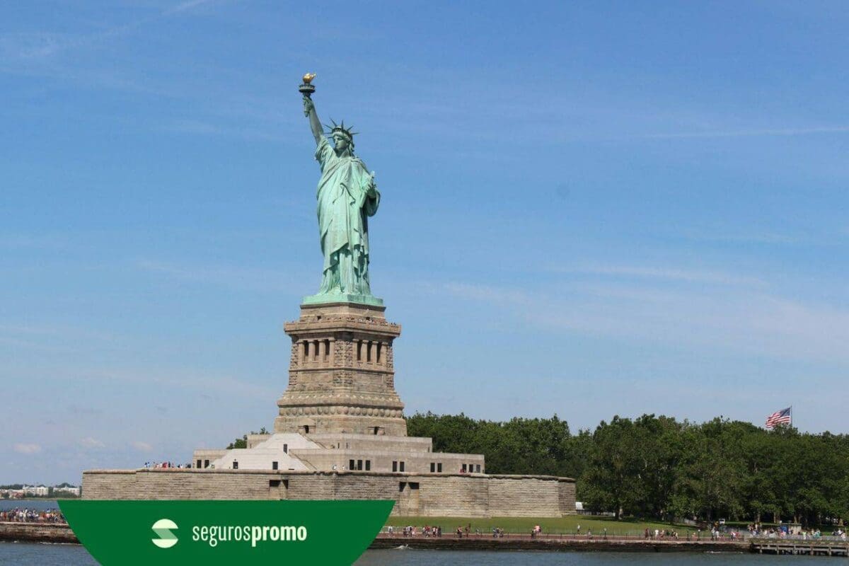 Onde fica a Estátua da Liberdade: veja como visitar a atração