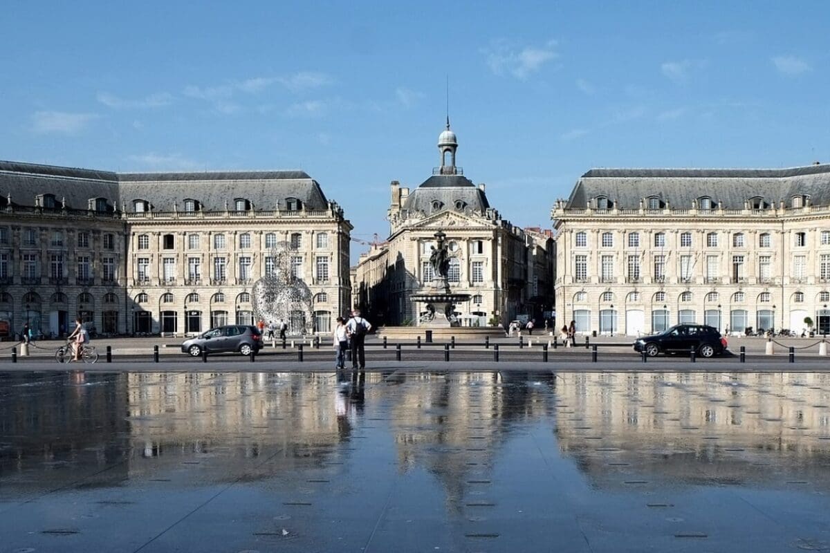 Bordéus, França: Razões para colocar a cidade no seu roteiro de viagem!