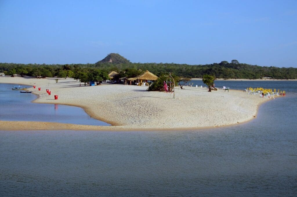 Praias de Alter do Chão belezas naturais no estado do Pará!