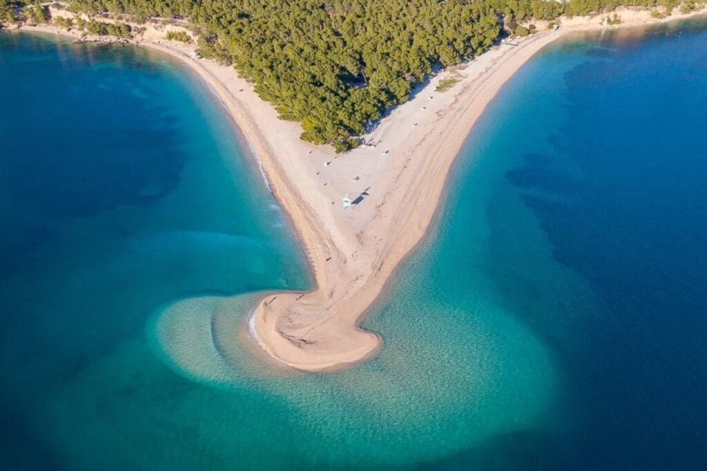 Praia de Zlatni Rat, Brac