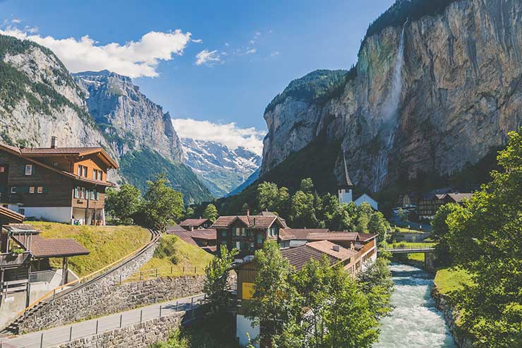 Lauterbrunnen: conheça este belo vale e as melhores dicas de turismo para lá!