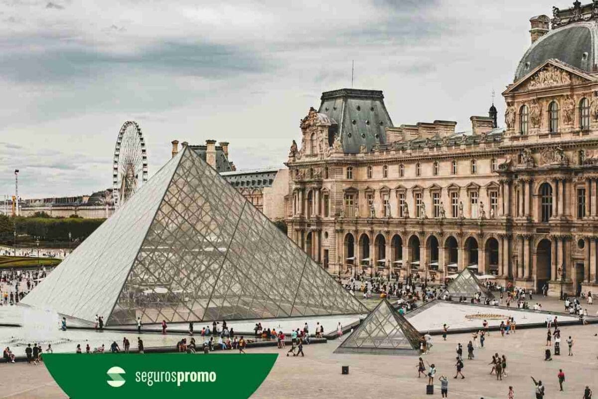 Museu do Louvre: tudo que você precisa saber para sua visita