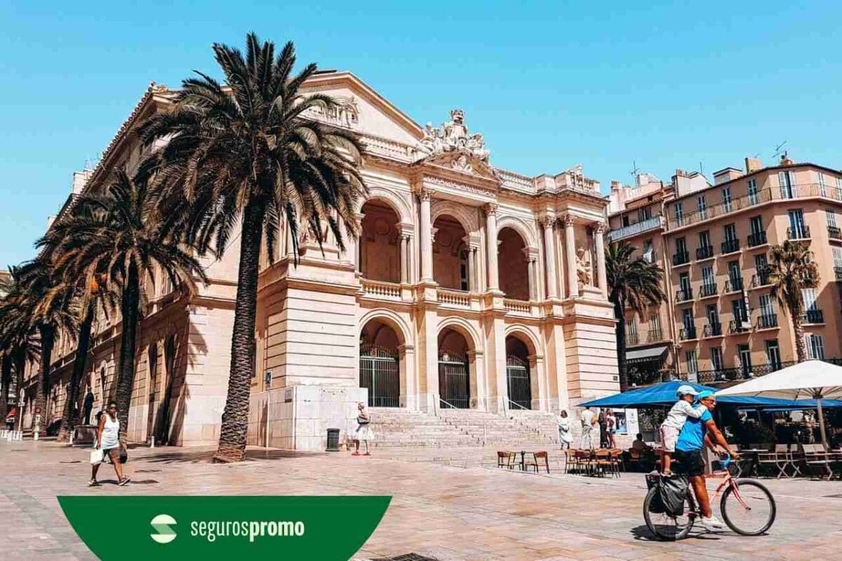 Toulon, França: quando ir, onde ficar e principais atrações!