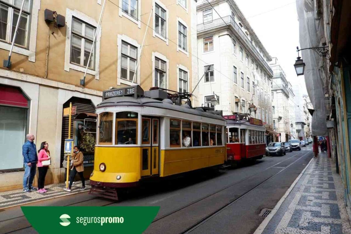 Elevadores da cidade de Lisboa: horários, preços e outras dicas!