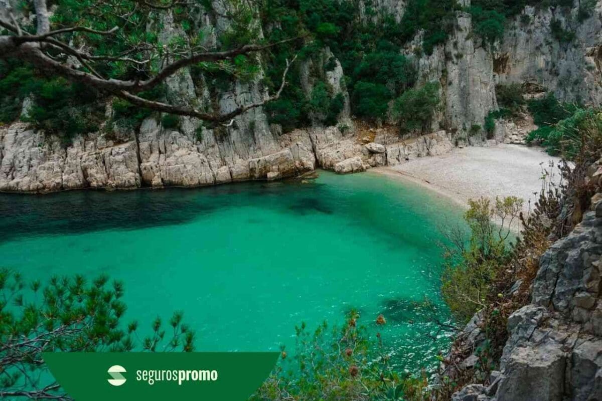 Cassis: tudo que você precisa saber sobre o destino francês!