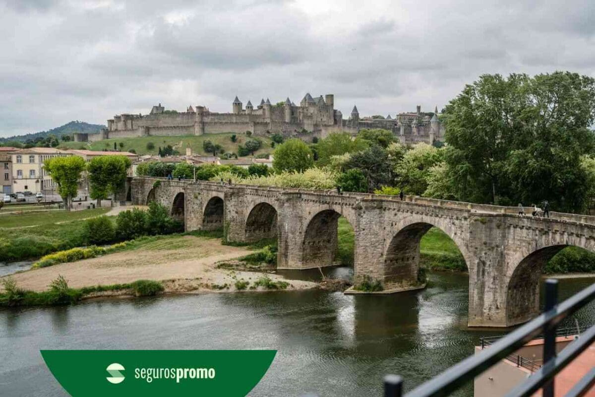 Carcassonne: um dos destinos históricos mais incríveis da França