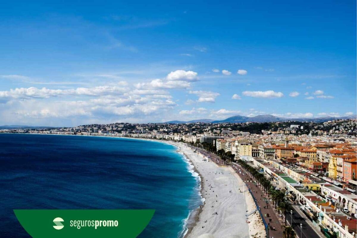 Nice, França: 10 melhores pontos turísticos e praias para visitar! Nice, França: 10 melhores pontos turísticos e praias para visitar!
