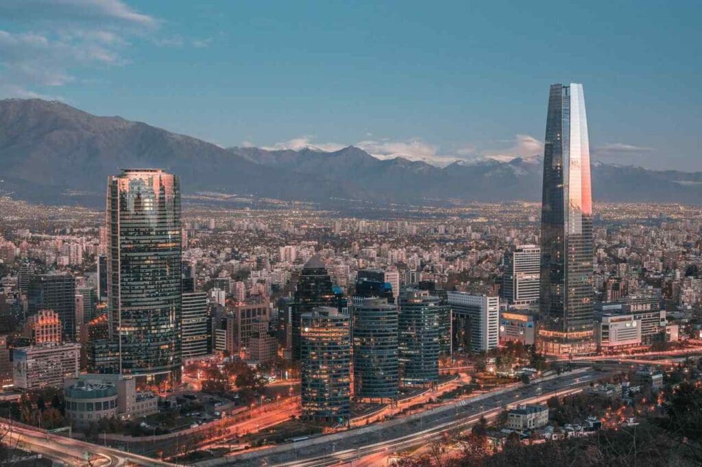 Foto aérea da cidade de Santiago