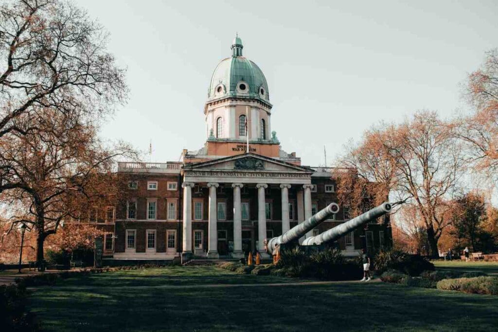 Foto da fachada do Imperial War Museum