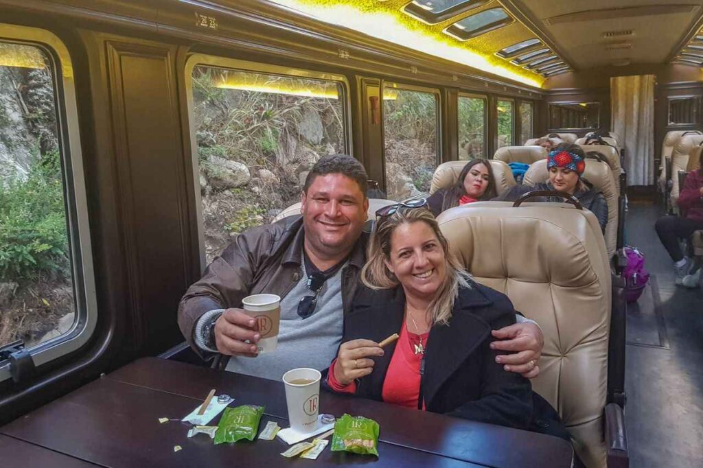 Viagem de trem no Peru